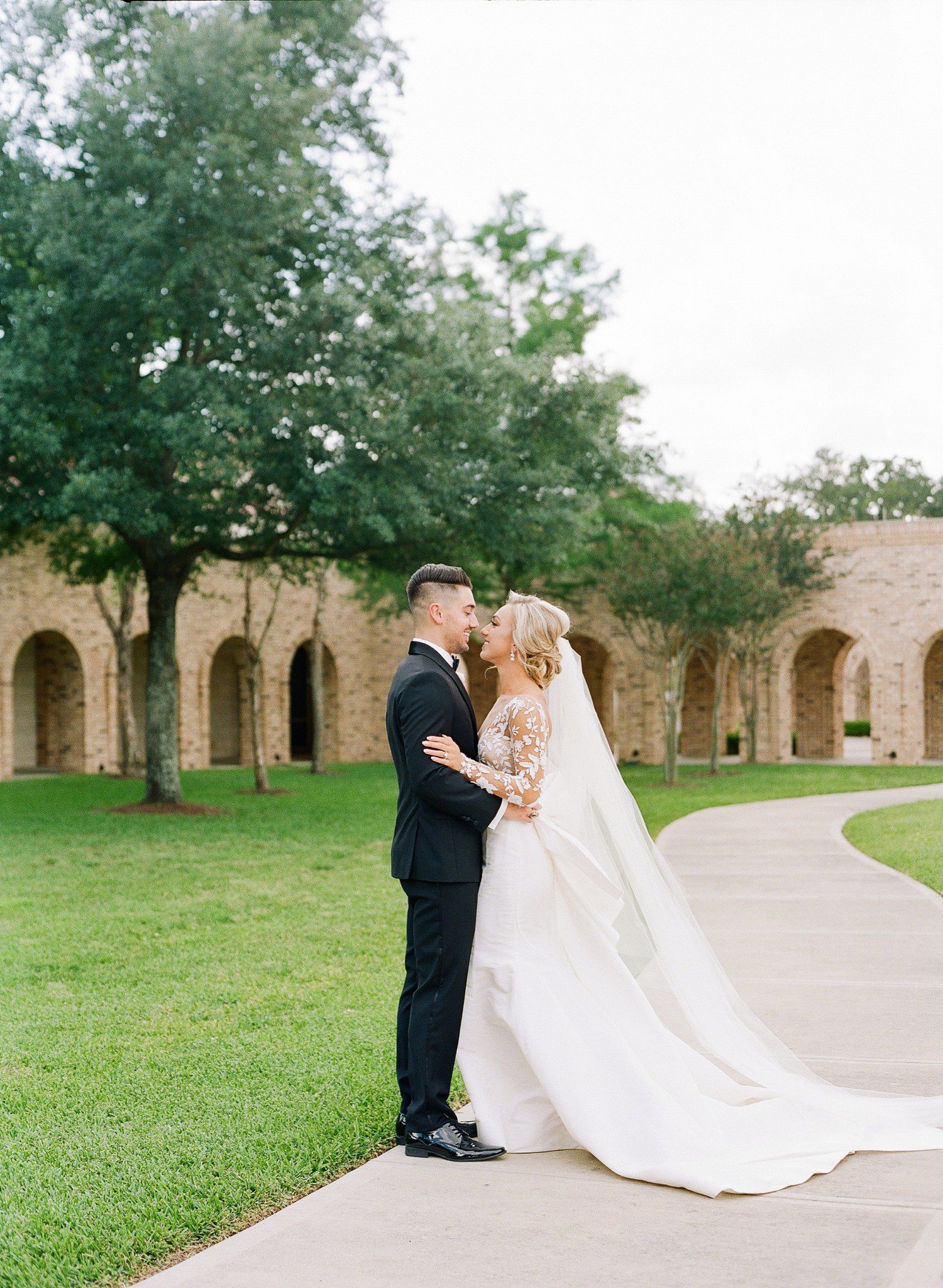 Houston Wedding Photos at St. John Vianney