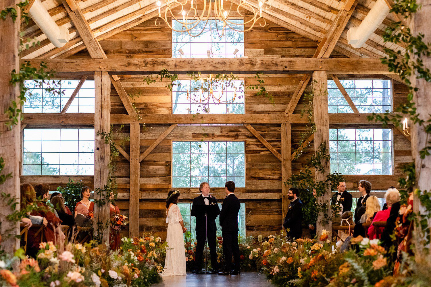 Wedding ceremony at Historic Hill House & Farm Texas 