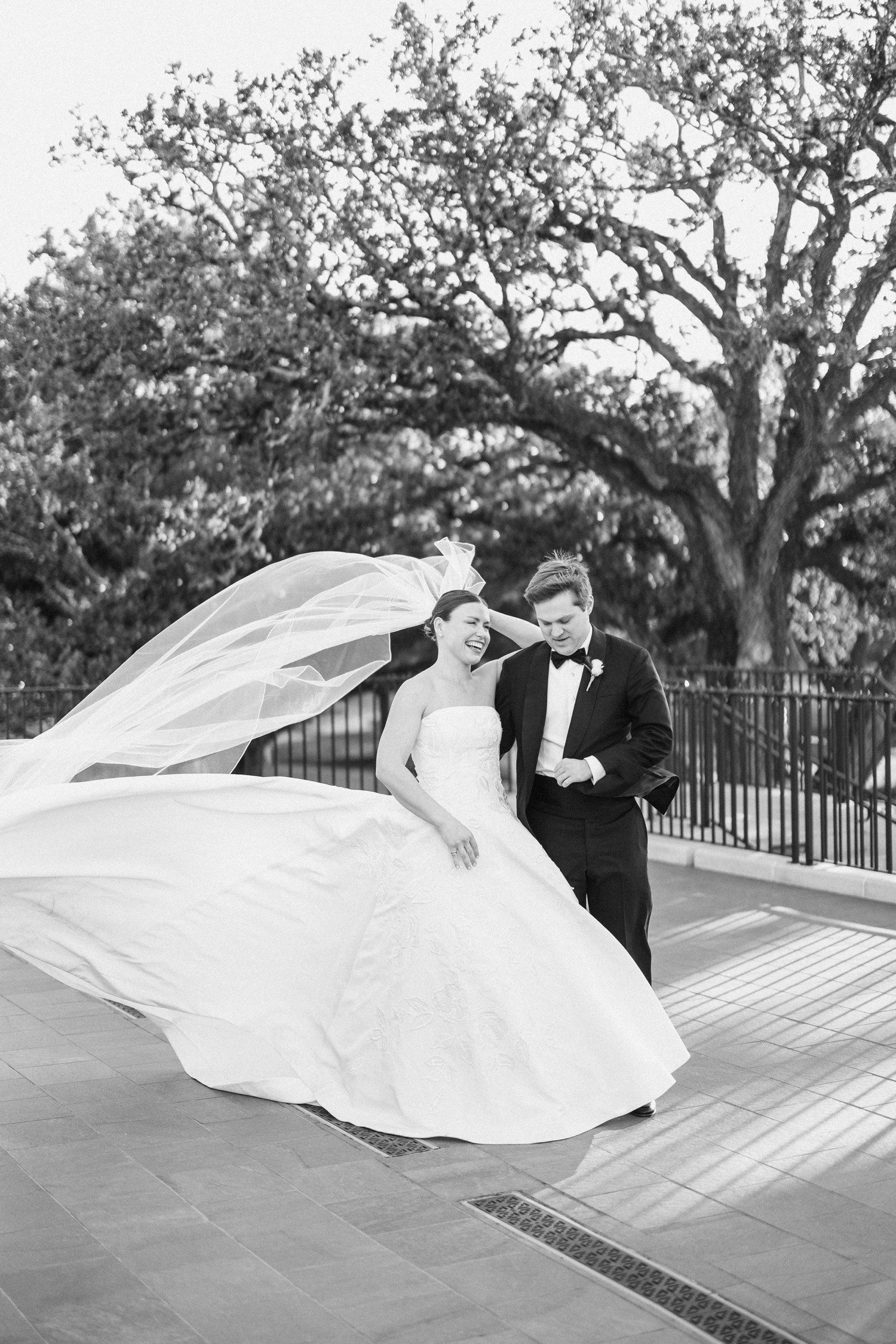 Bride and Groom Photos at Houston Country Club 