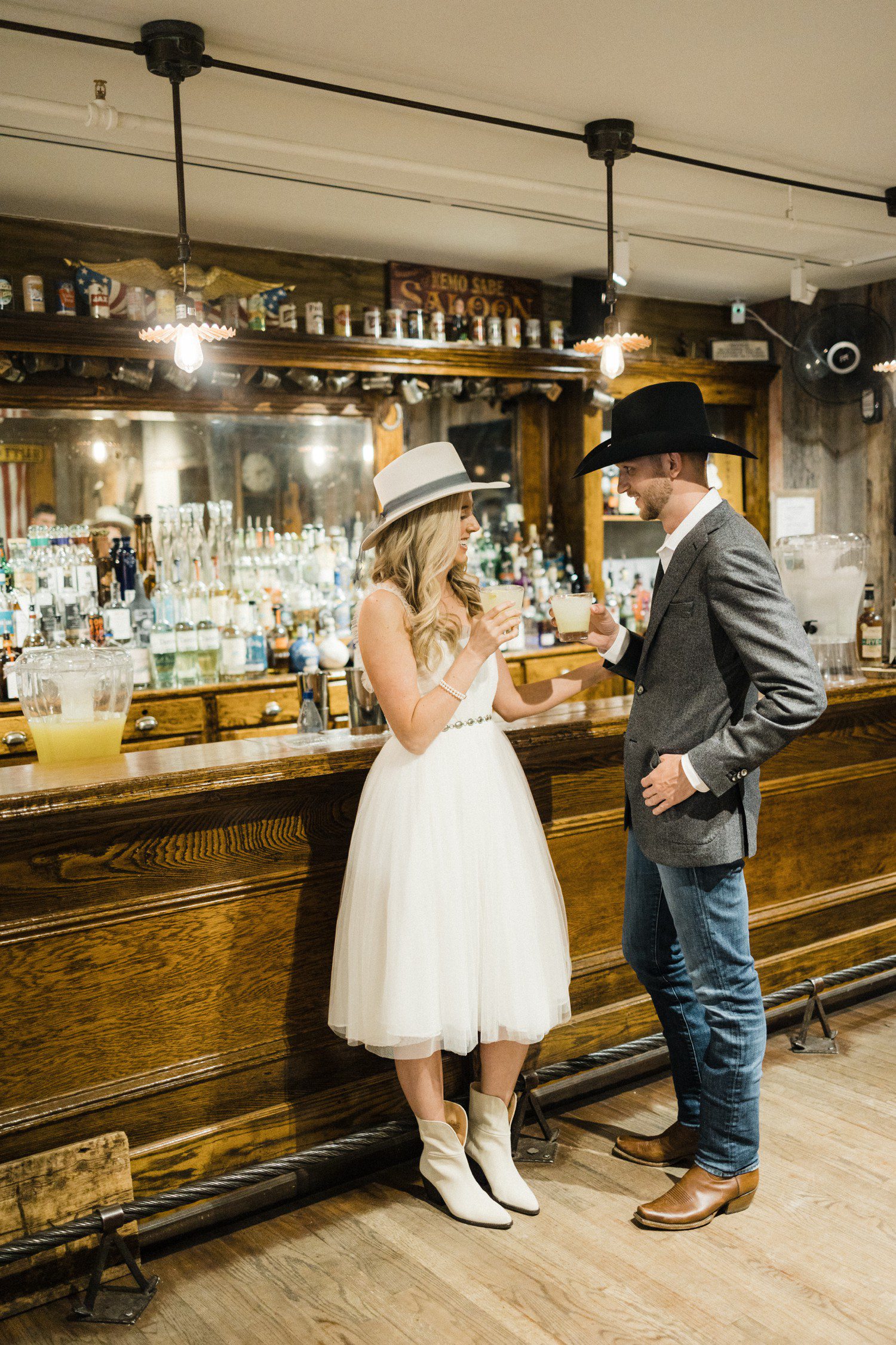 Wedding couple at Kemo Sabe in Aspen. 