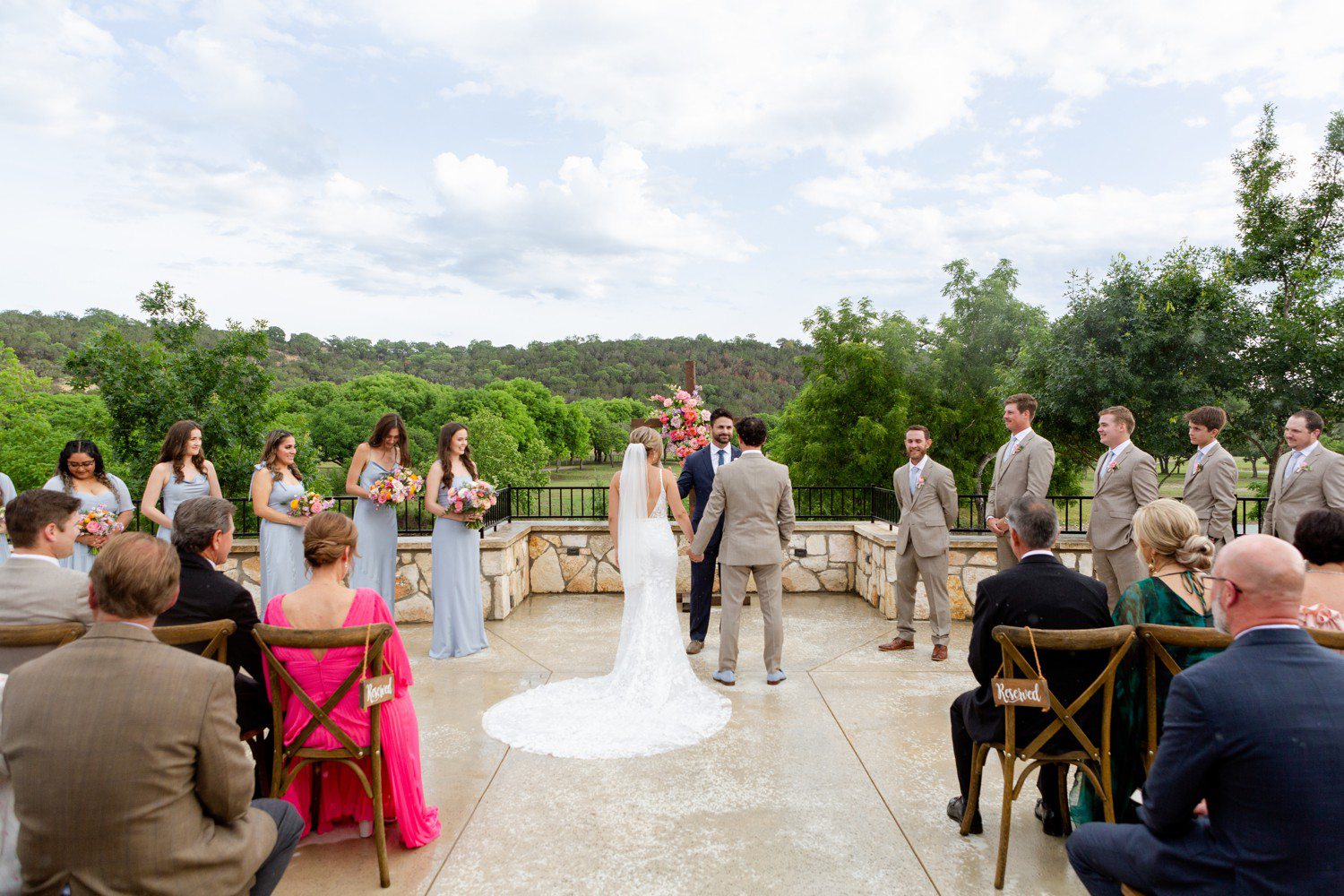 Hil Country Wedding at Sendera Springs in Kerrville TX.