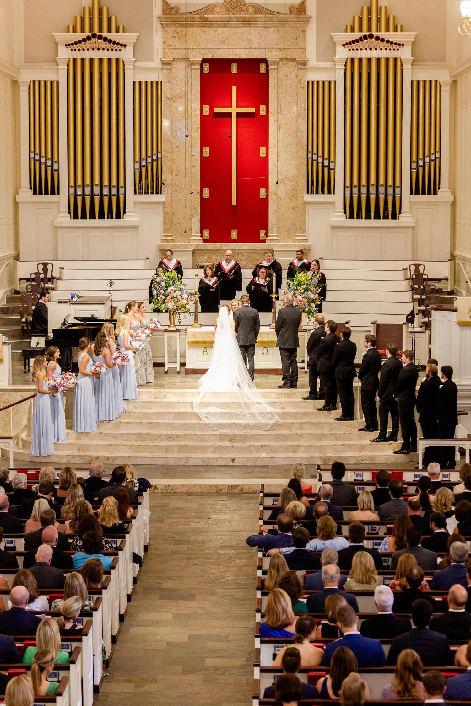 Wedding at St. Luke's United Methodist Church in Houston. 