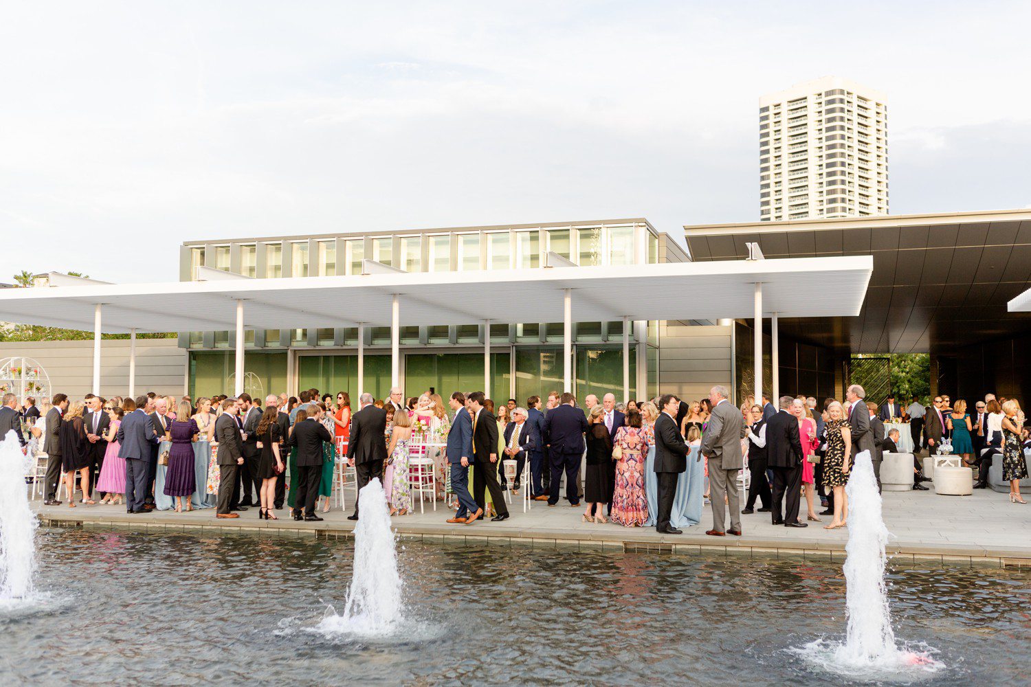 Wedding cocktail hour at McGovern Centennial Gardens in Houston.