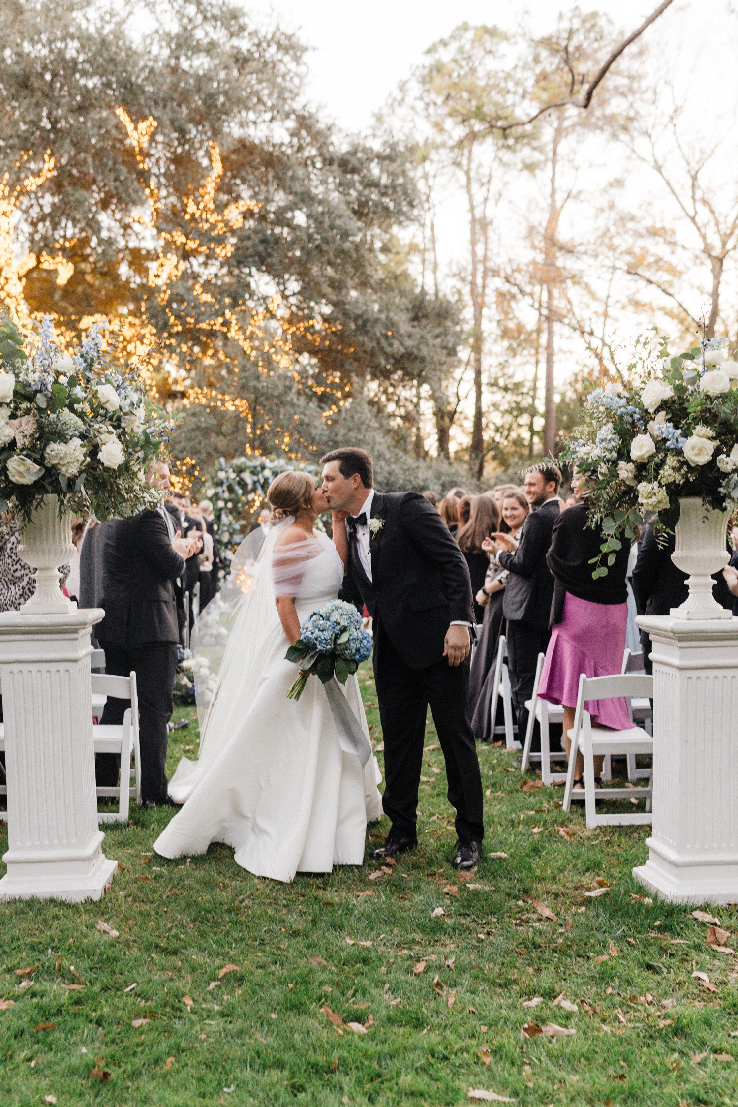 Outdoor wedding at The Houstonian Hotel. 